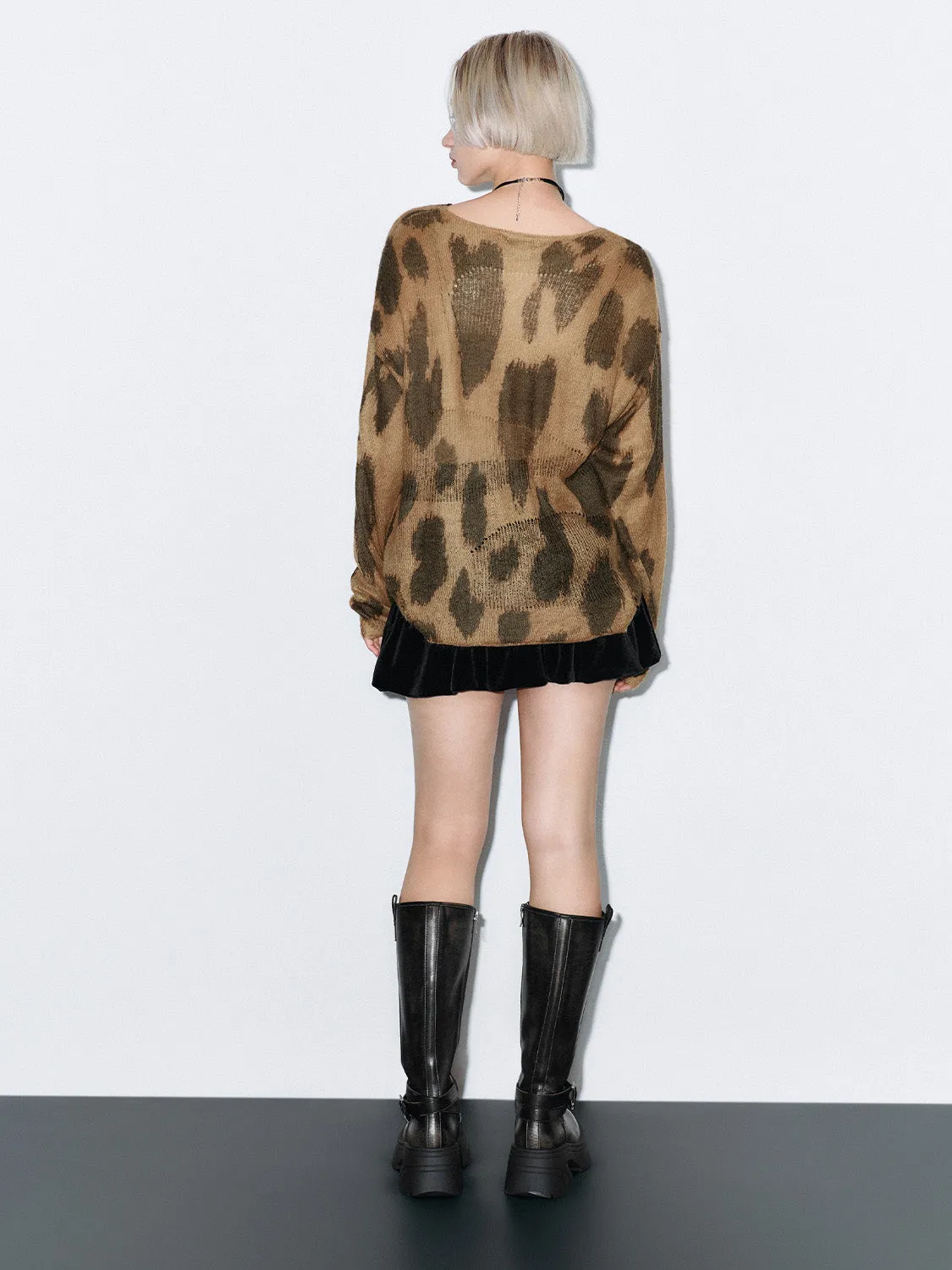 Leopard Pullover Knitted T-Shirts sold by Urban Revivo product image thumbnail 3