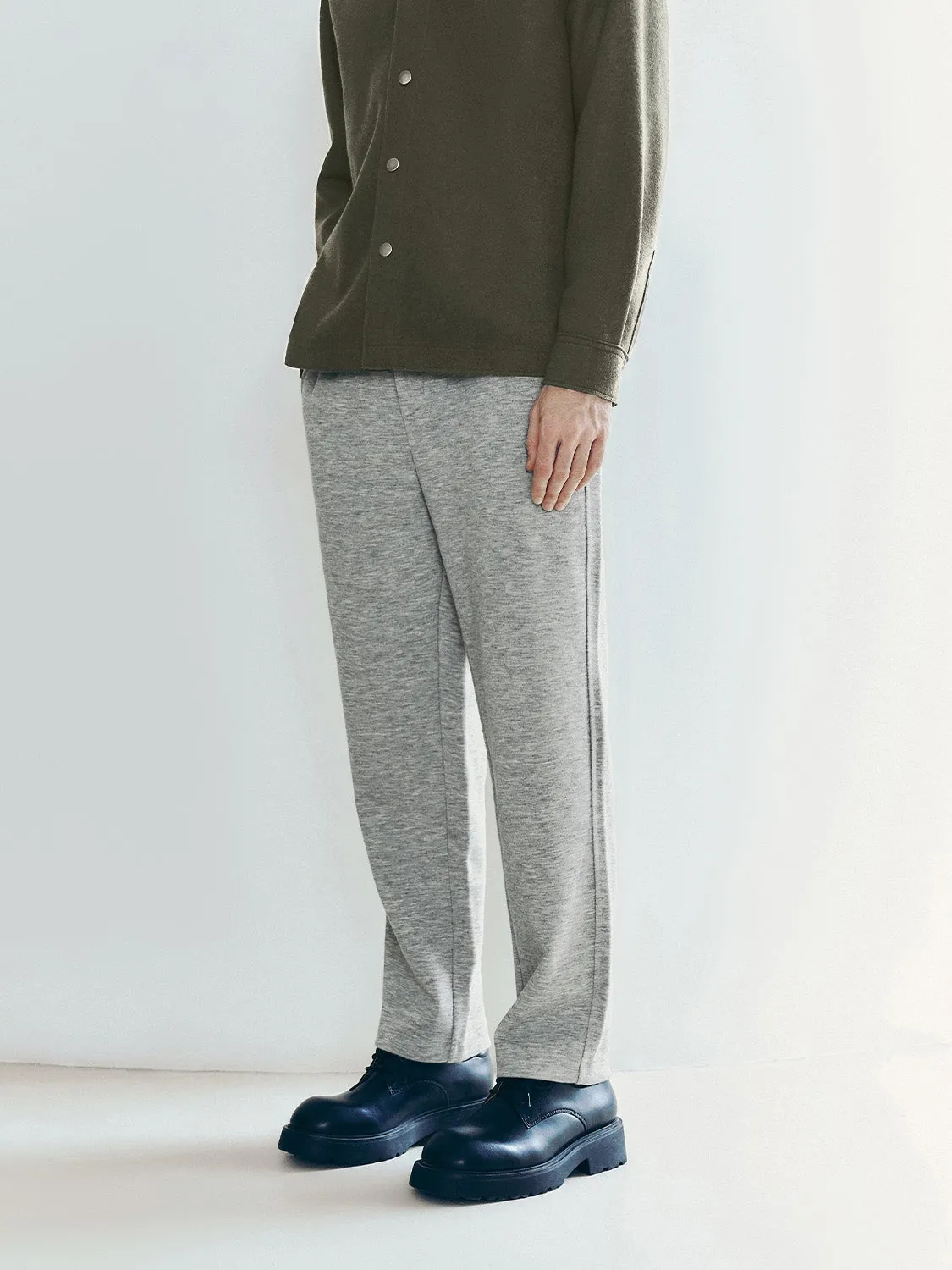 Elastic Carrot Fit Pants sold by Urban Revivo product image thumbnail 3