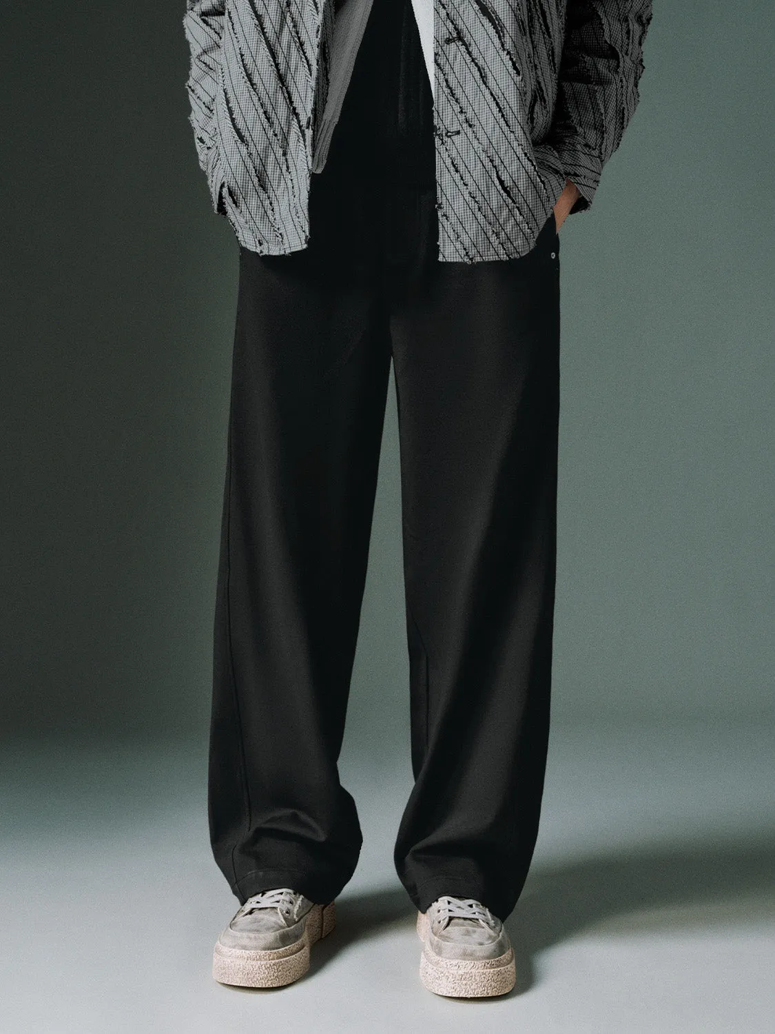 Loose Wide-Leg Pants sold by Urban Revivo product image thumbnail 2