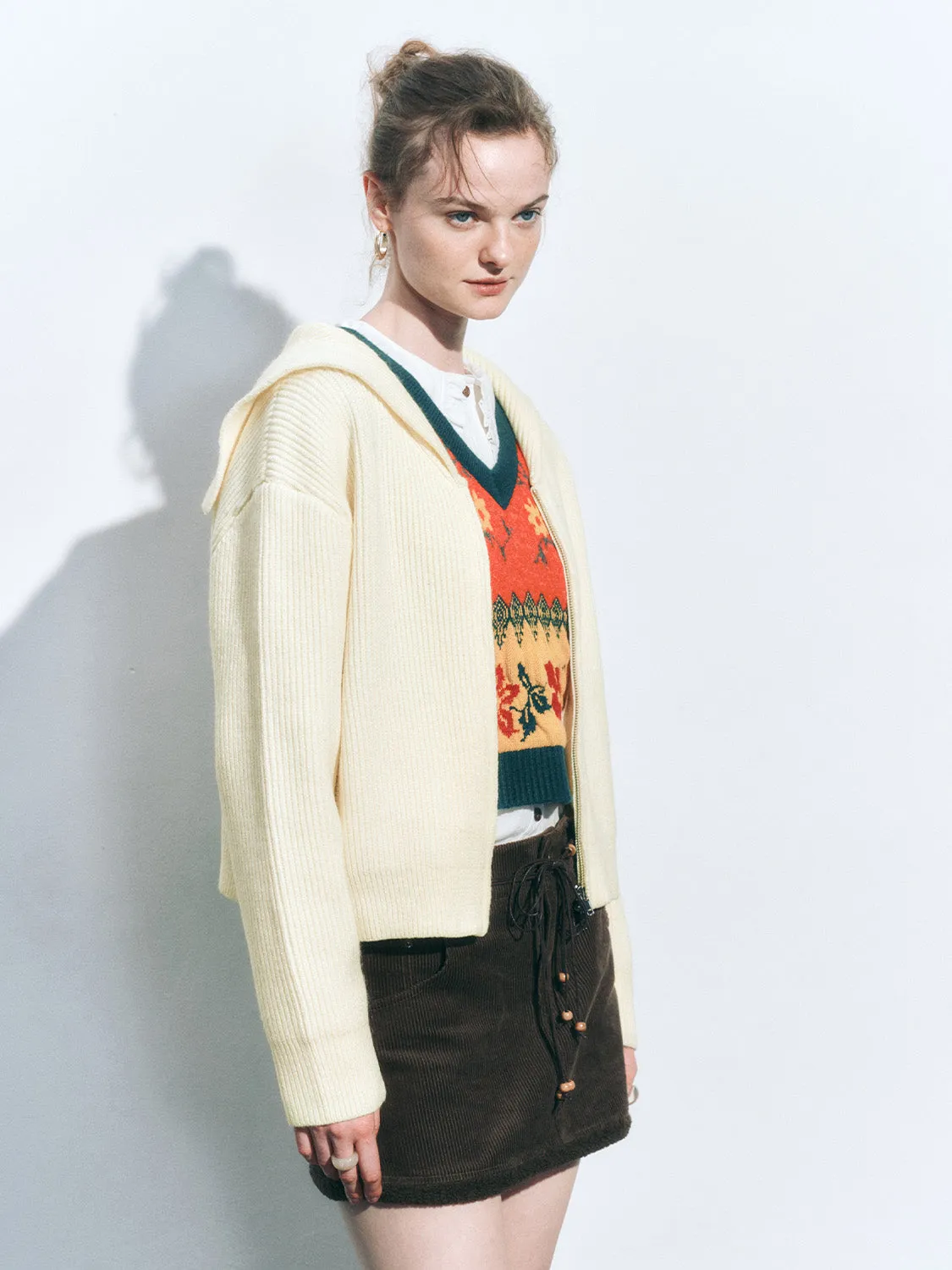 Zip Up Front Cropped Knitted Cardigans sold by Urban Revivo product image thumbnail 2