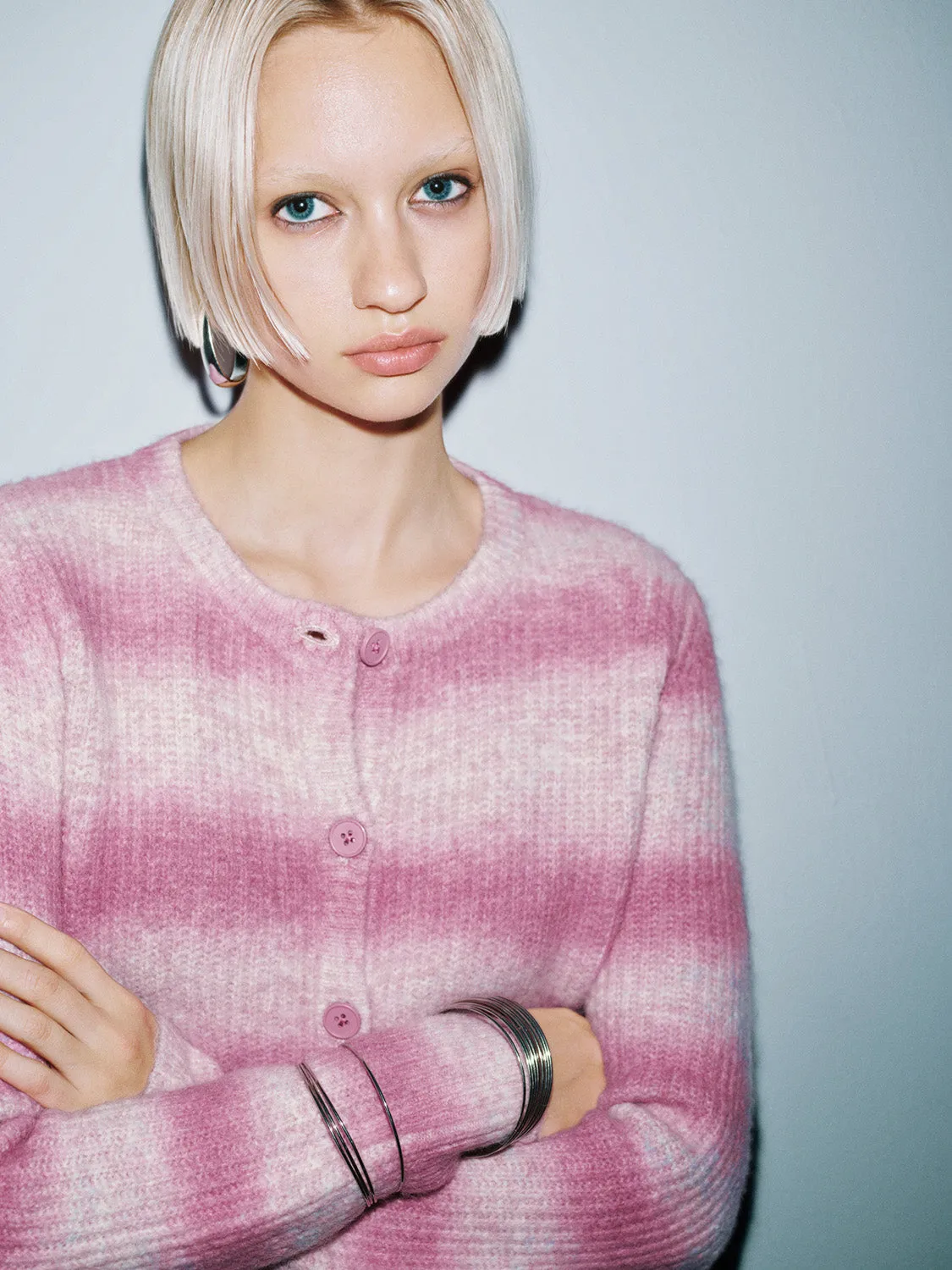 Cropped Striped Knitted Cardigans sold by Urban Revivo product image thumbnail 5