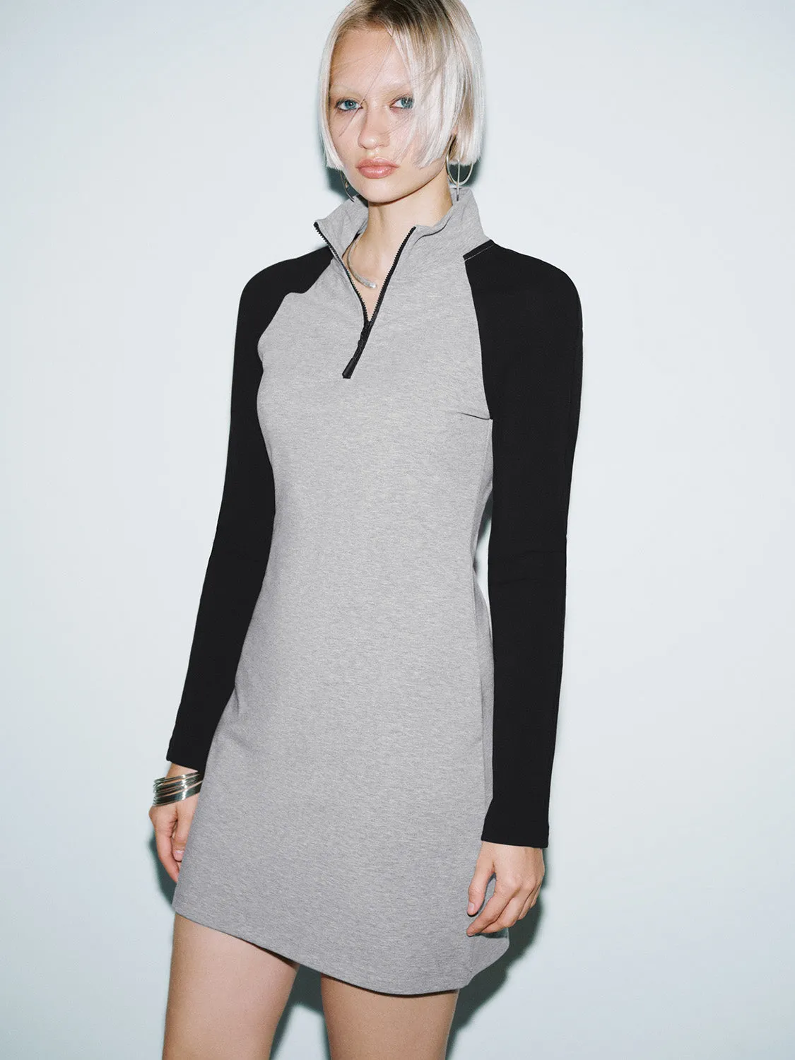 Zip Half Placket Skinny-Fit Dresses sold by Urban Revivo product image thumbnail 2