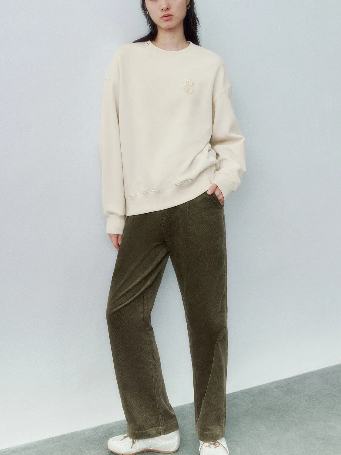 Crew Neck Loose Sweatshirts sold by Urban Revivo product image thumbnail 4