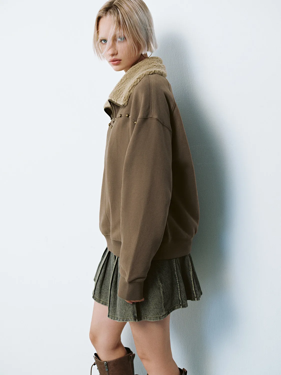 Zip Front Placket Loose Sweatshirts sold by Urban Revivo product image thumbnail 2