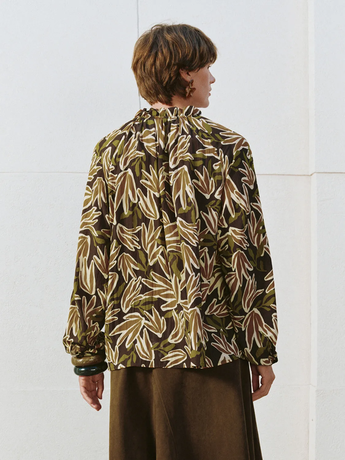 Leaf Printed Loose Overhead Shirts sold by Urban Revivo product image thumbnail 3