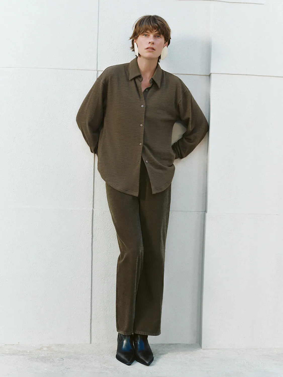 Button Up Long Sleeve Shirts sold by Urban Revivo product image thumbnail 4