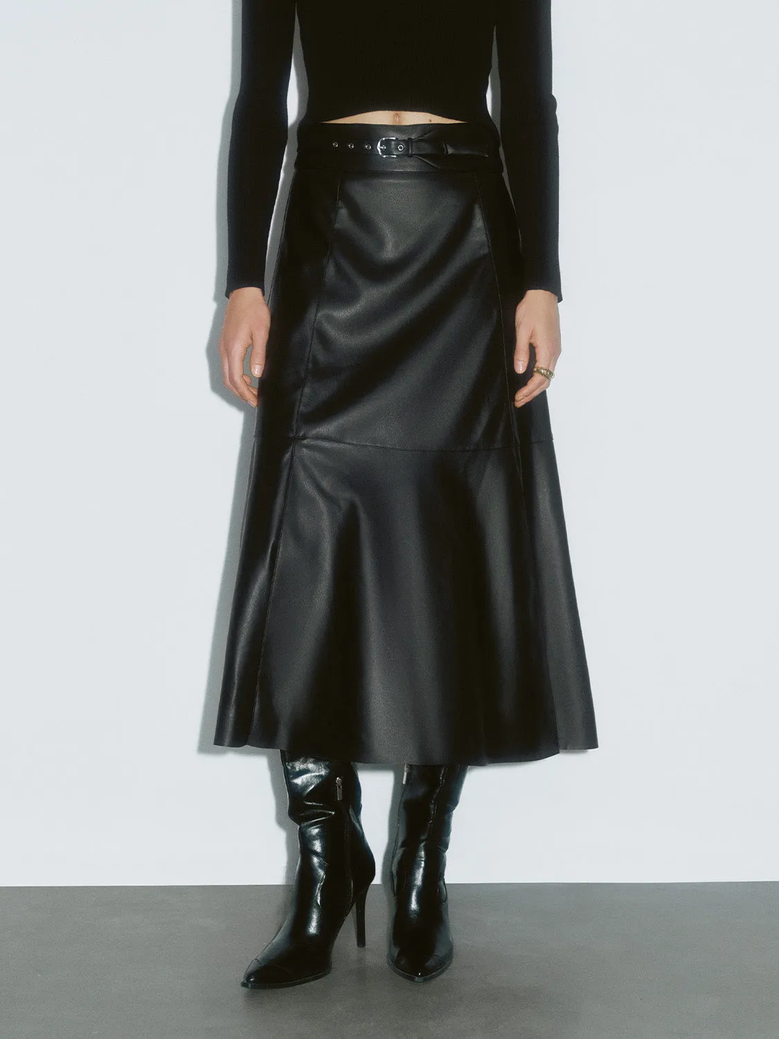 Flared A-Line Skirts sold by Urban Revivo product image thumbnail 2