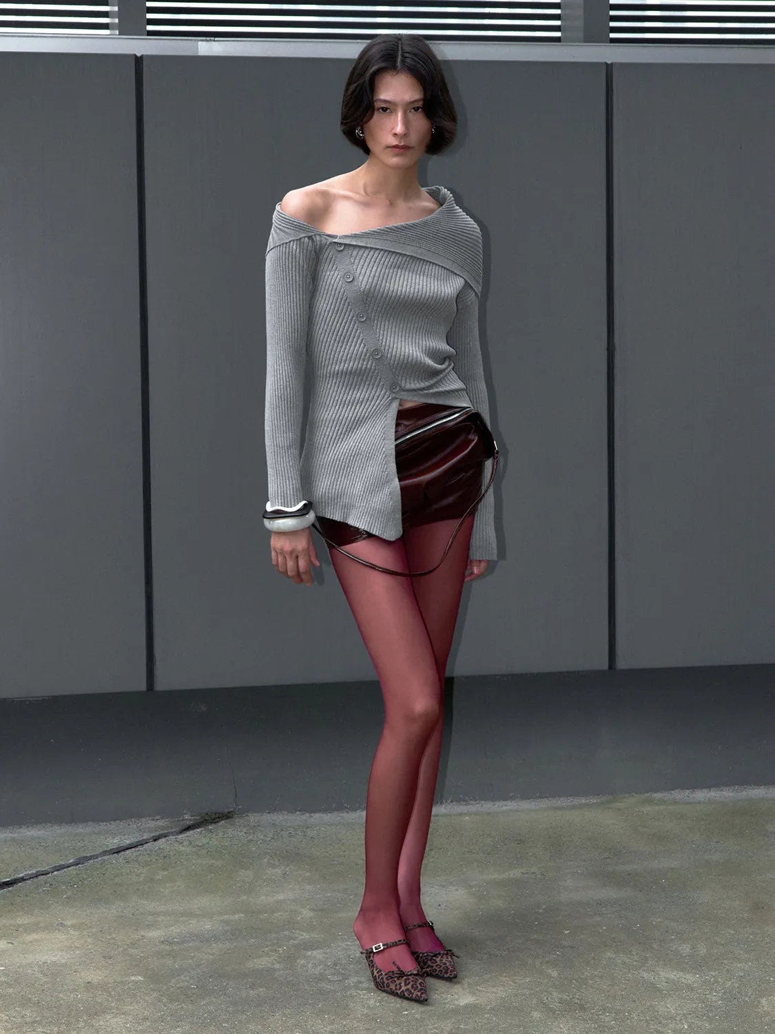 One Shoulder Skinny Knitted T-Shirts sold by Urban Revivo product image thumbnail 4