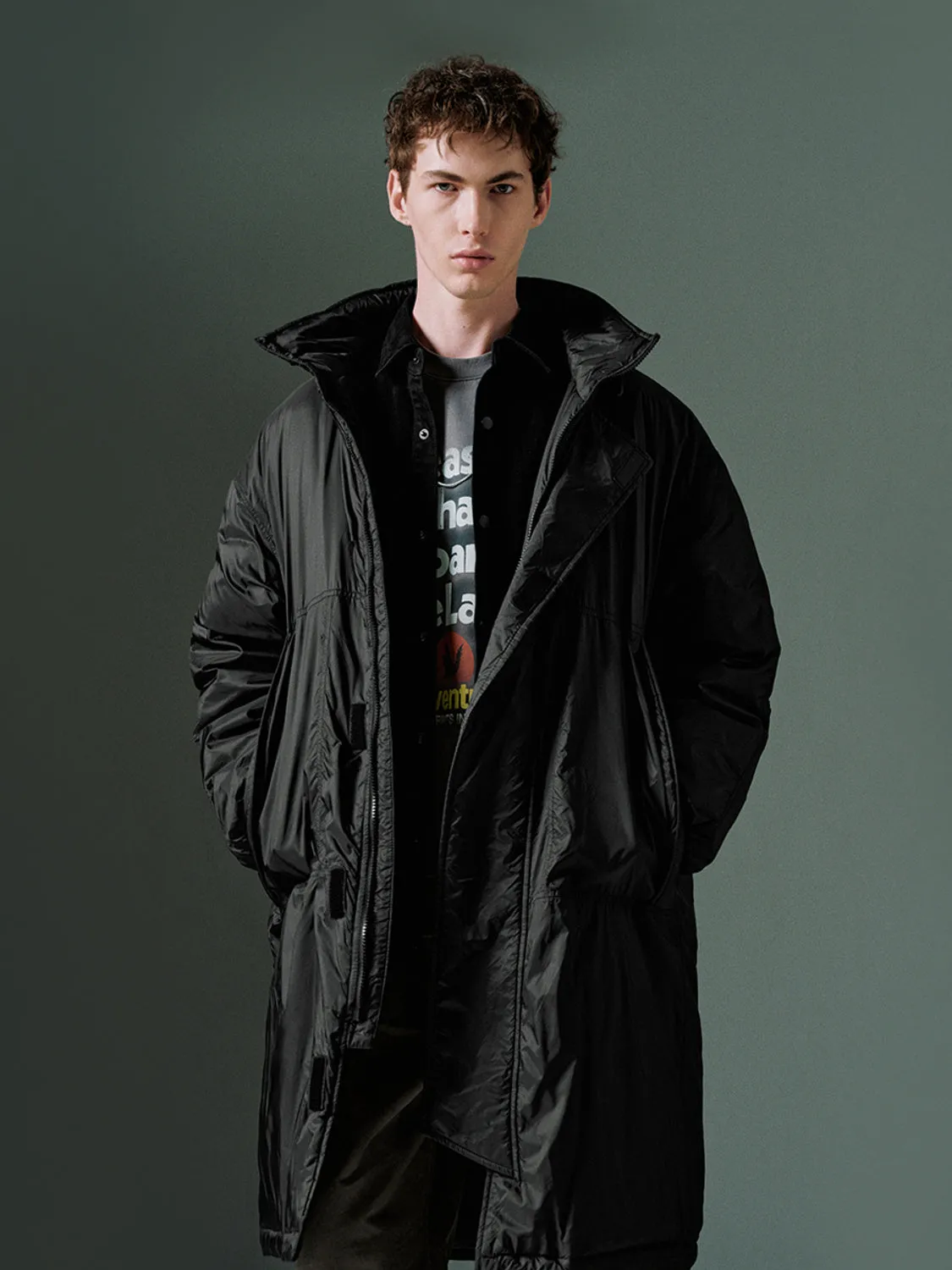 Oversized Maxi Padded Down Outerwear sold by Urban Revivo product image thumbnail 4