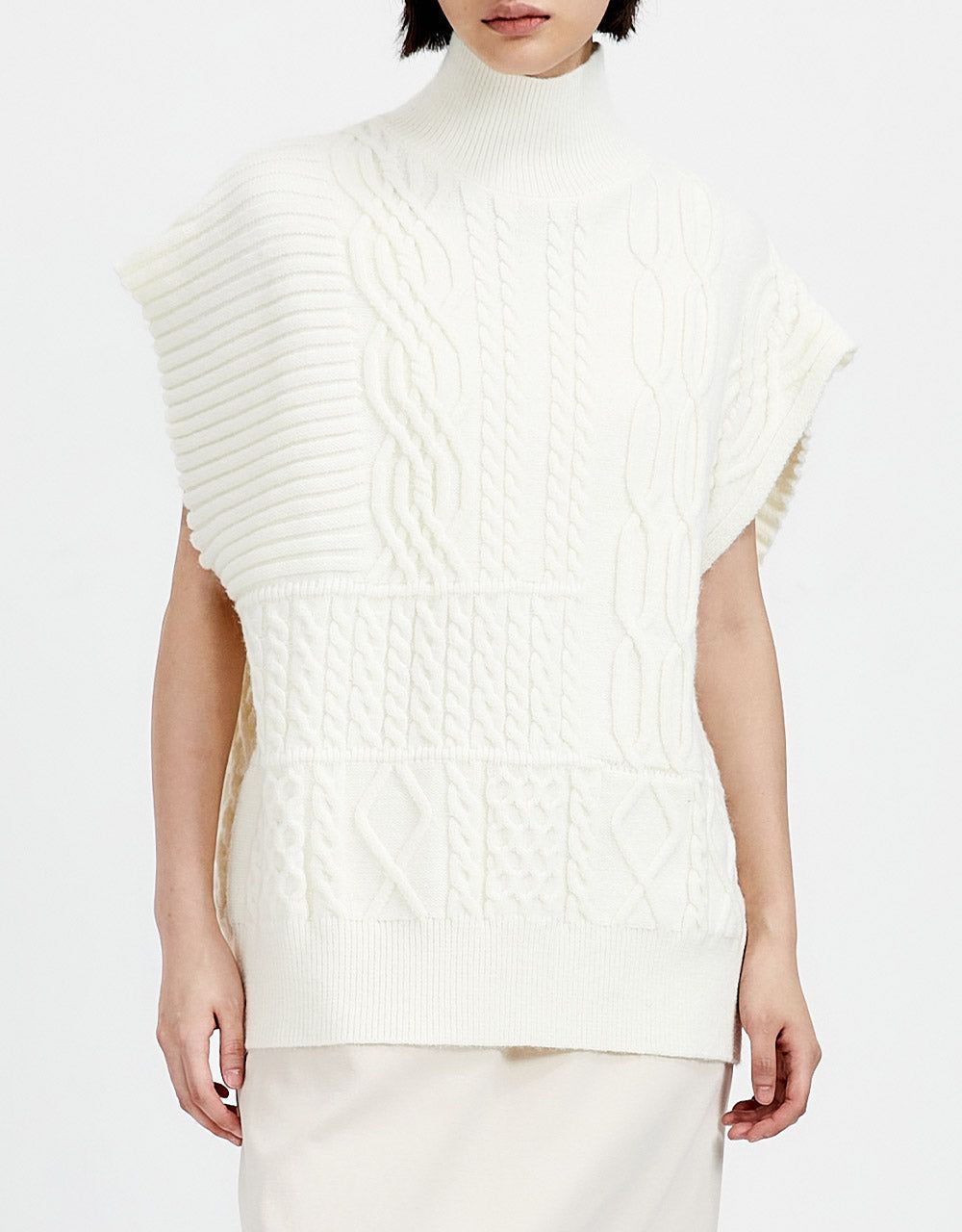 Turtle Neck Cable Knit Sweater Vest sold by Urban Revivo product image thumbnail 2