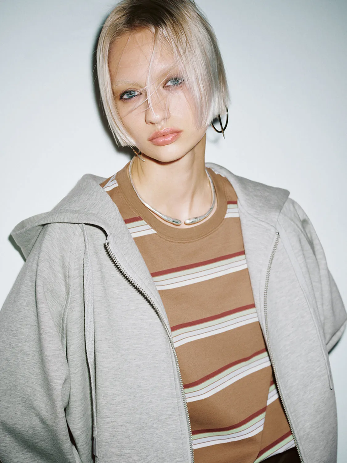 Hoodie Zip Up Front Jackets sold by Urban Revivo product image thumbnail 5