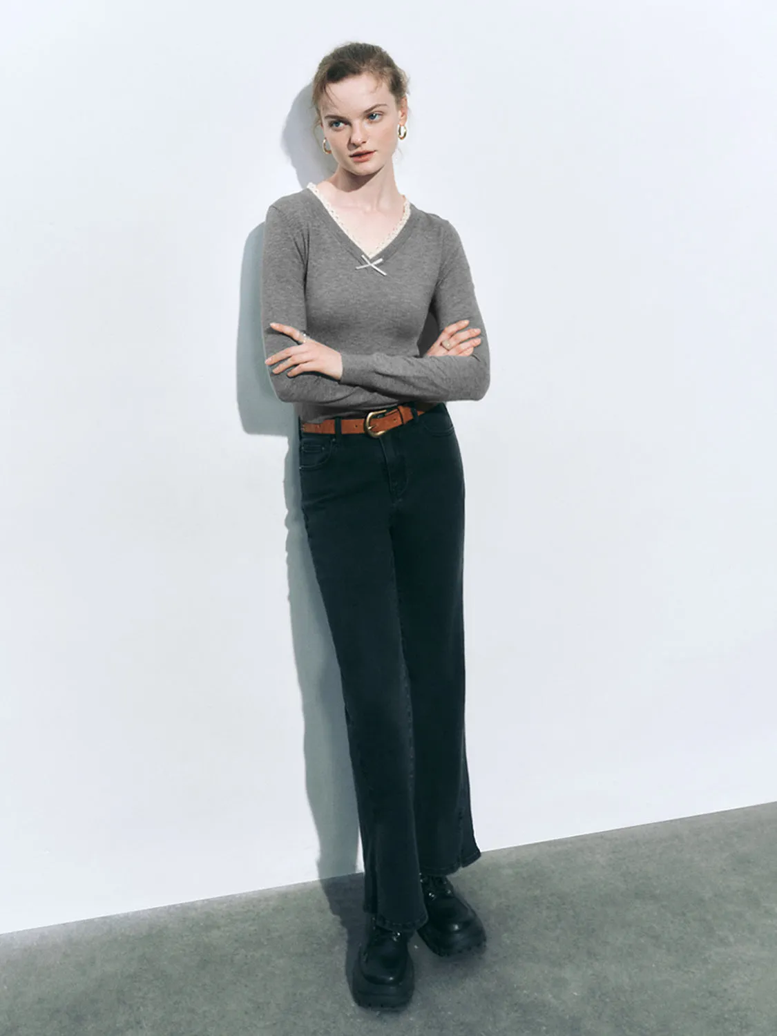 V-Neck Knitted T-Shirts sold by Urban Revivo product image thumbnail 4