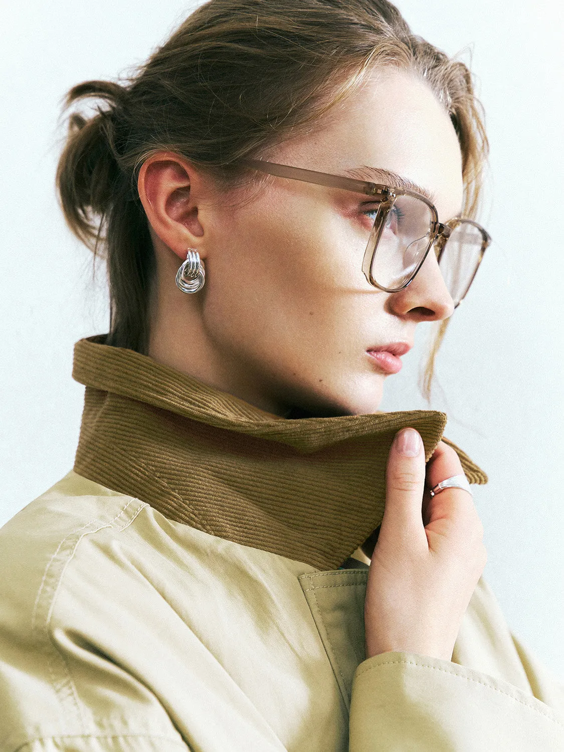 Cropped Straight Jacket sold by Urban Revivo product image thumbnail 5