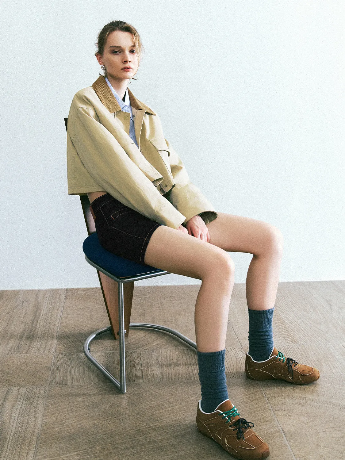 Cropped Straight Jacket sold by Urban Revivo product image thumbnail 4