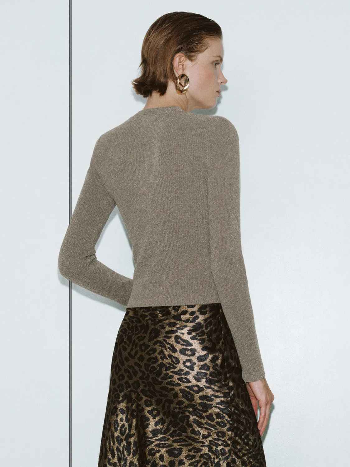 Square Neck Knitted T-Shirts sold by Urban Revivo product image thumbnail 3