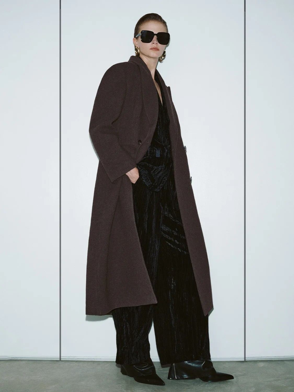Double Breasted Longline Wool Blend Coats sold by Urban Revivo product image thumbnail 2