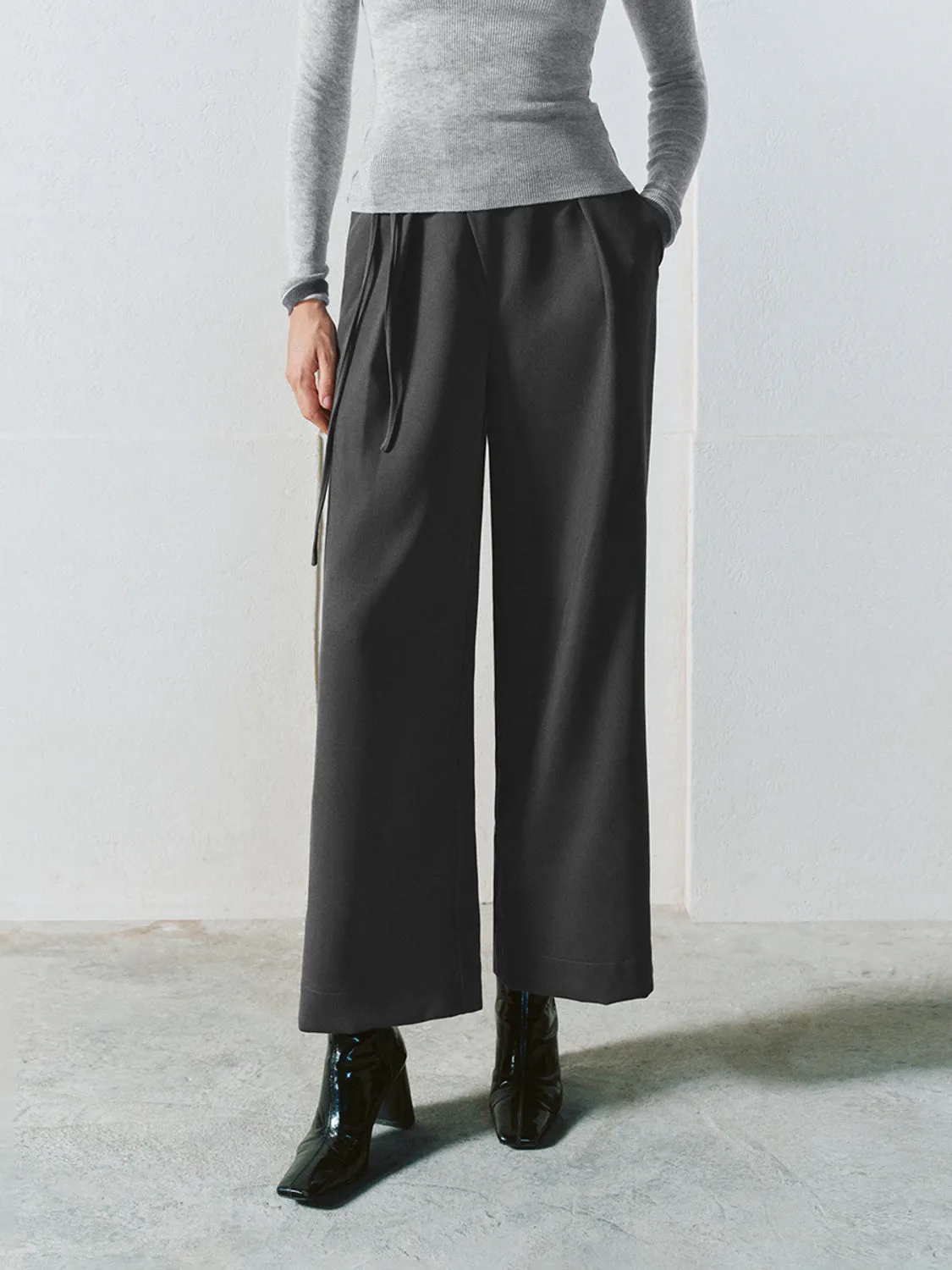 Straight Wide-Leg Pants sold by Urban Revivo product image thumbnail 2
