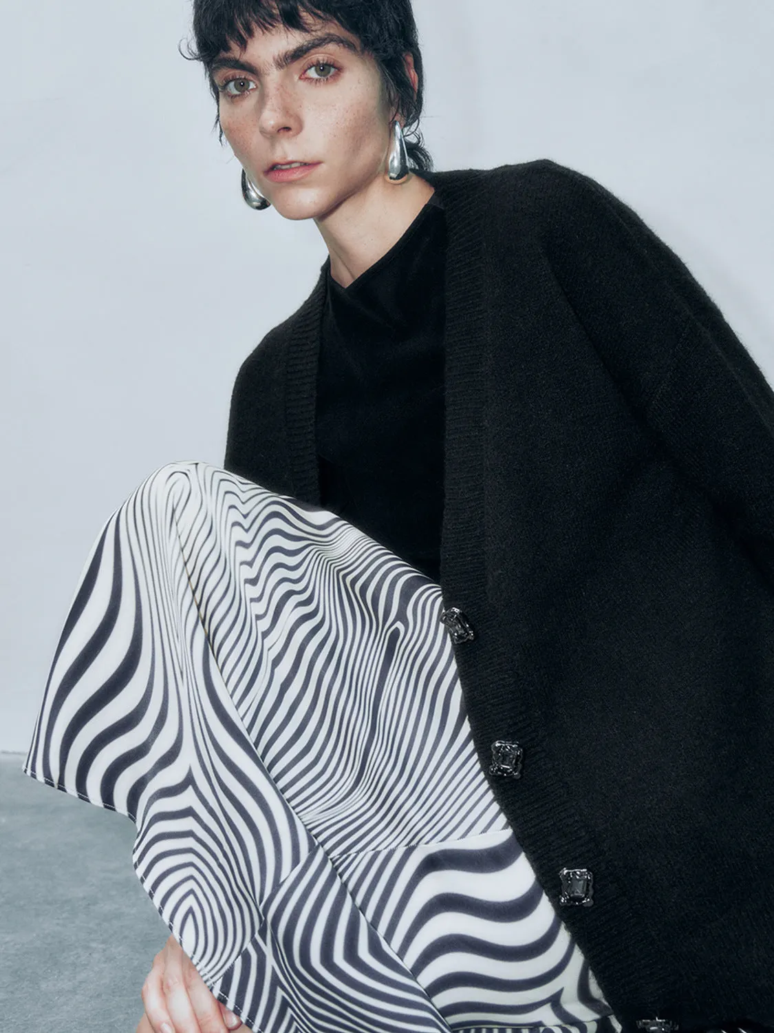 Button Up Knitted Cardigans sold by Urban Revivo product image thumbnail 3