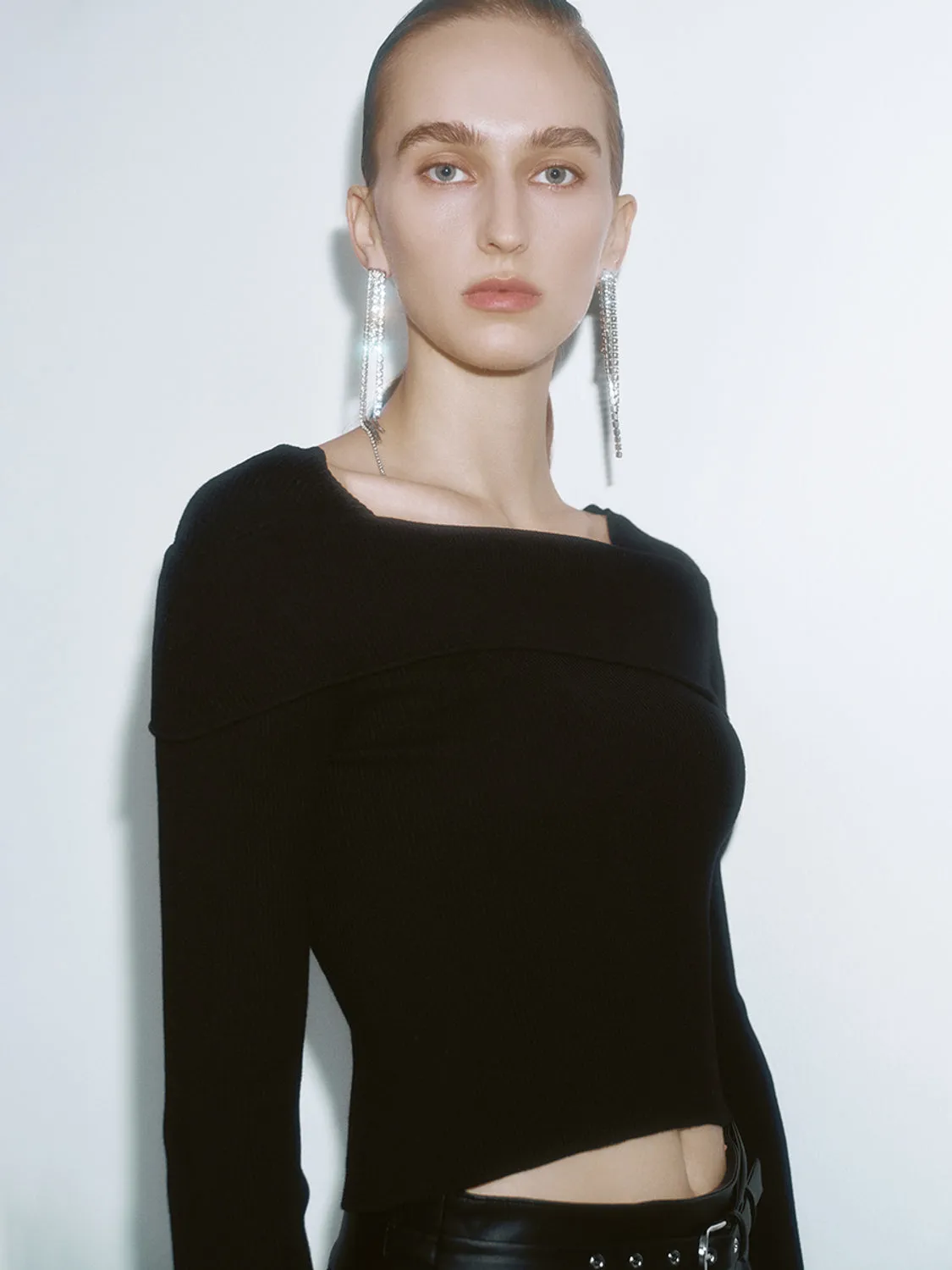 Square Neck Knitted T-Shirts sold by Urban Revivo product image thumbnail 3