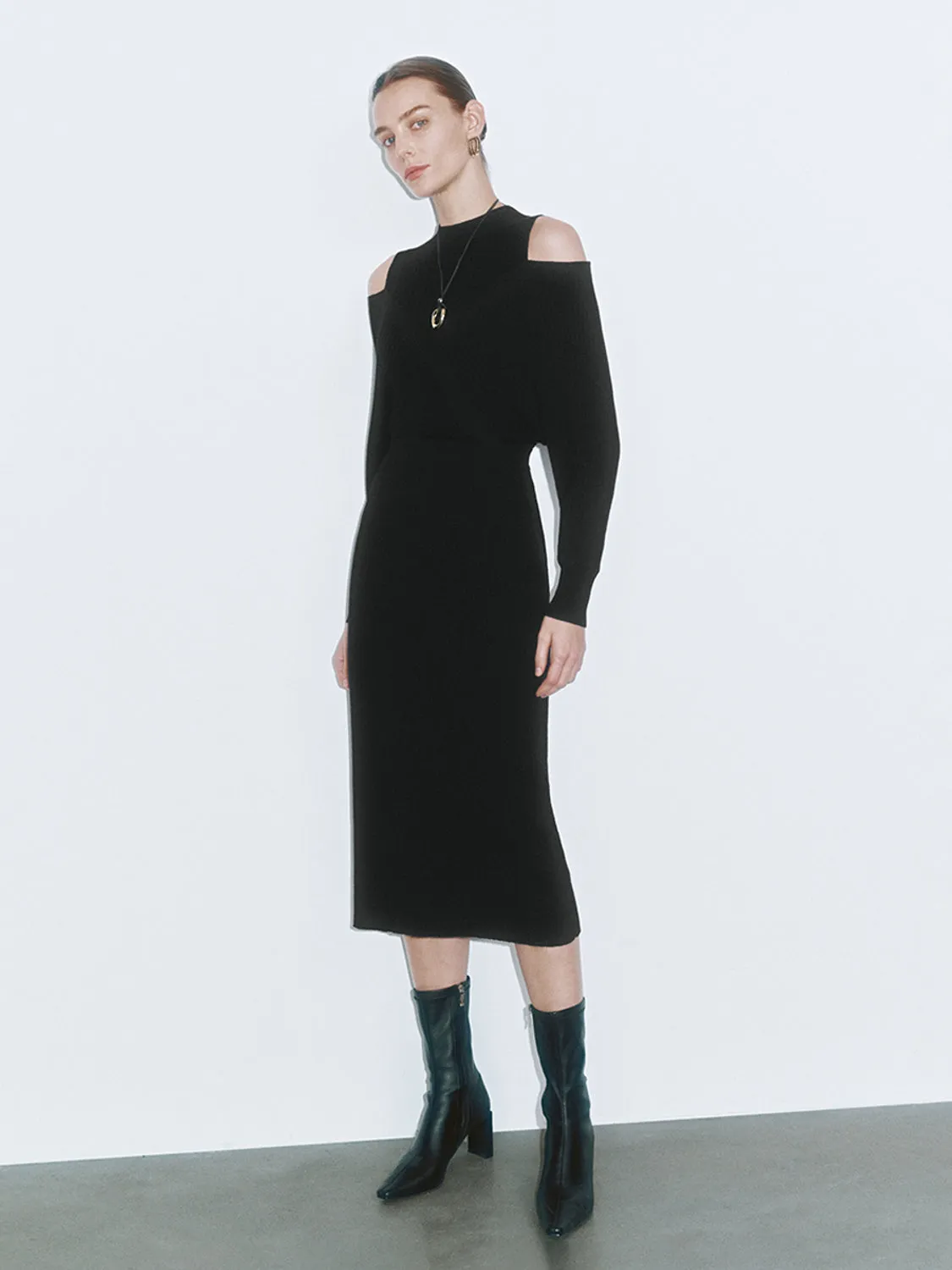 Cold Shoulder Knitted Dresses sold by Urban Revivo product image thumbnail 4