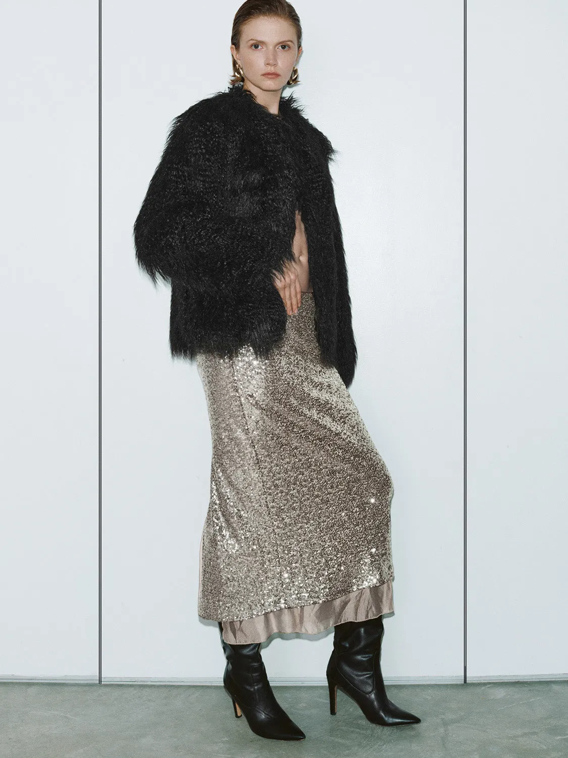 Sequin Straight Skirts sold by Urban Revivo product image thumbnail 3