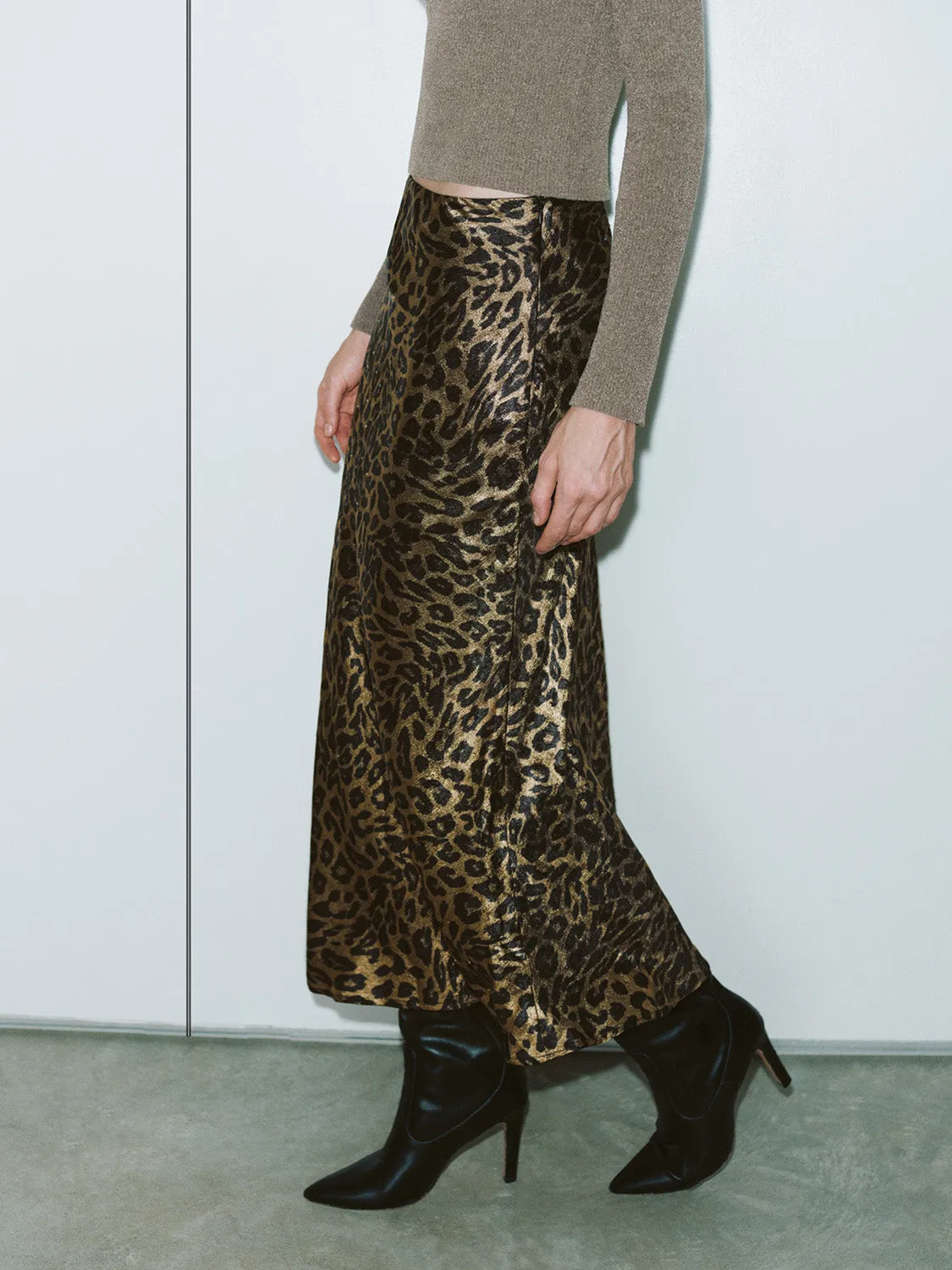 Leopard Printed Fishtail Skirts sold by Urban Revivo product image thumbnail 3