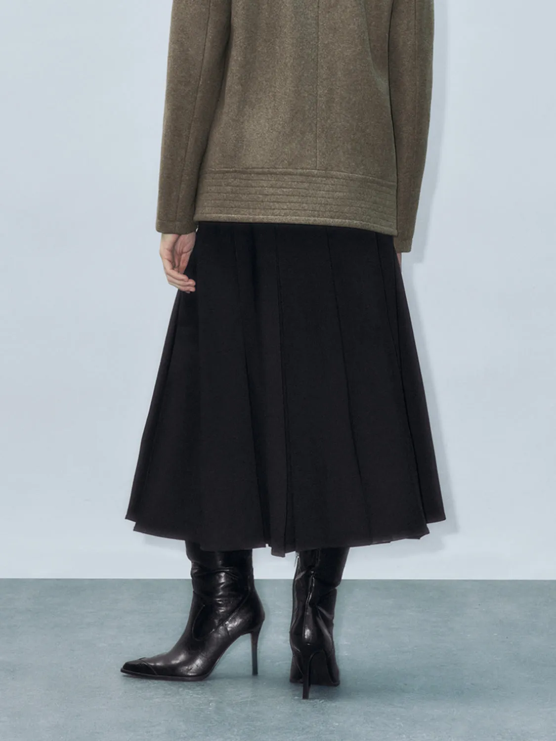 Maxi Pleated A-Line Skirts sold by Urban Revivo product image thumbnail 3