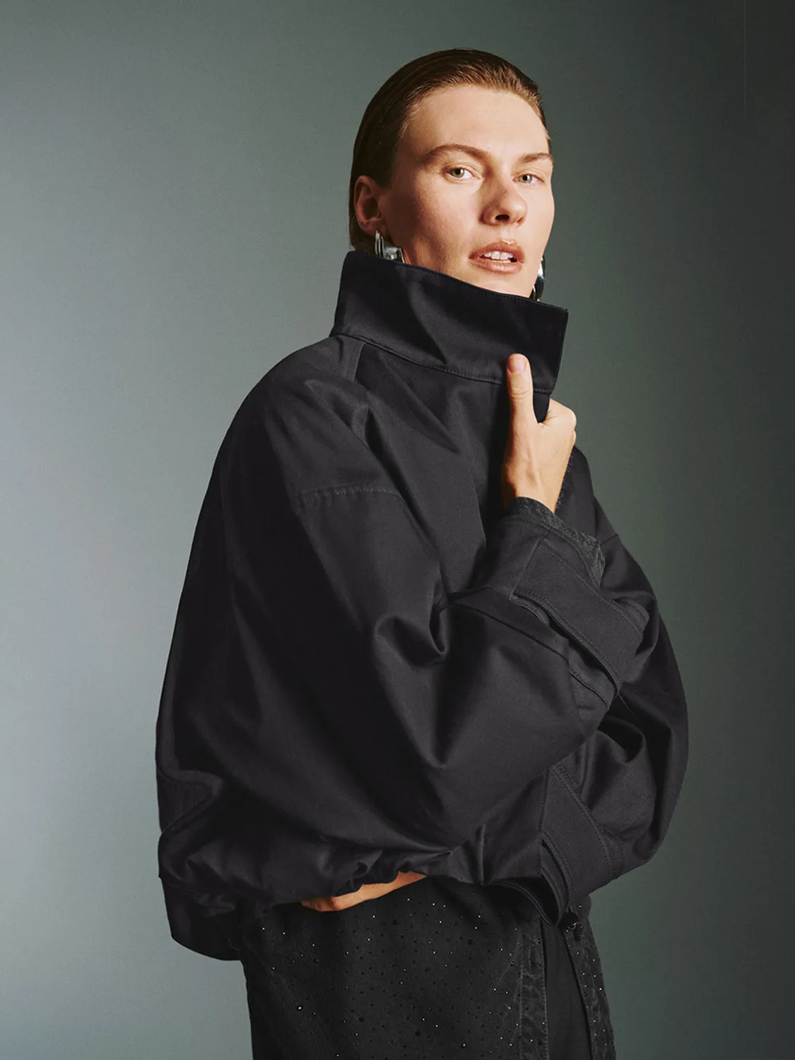 Cropped Zip Up Front Jackets sold by Urban Revivo product image thumbnail 5