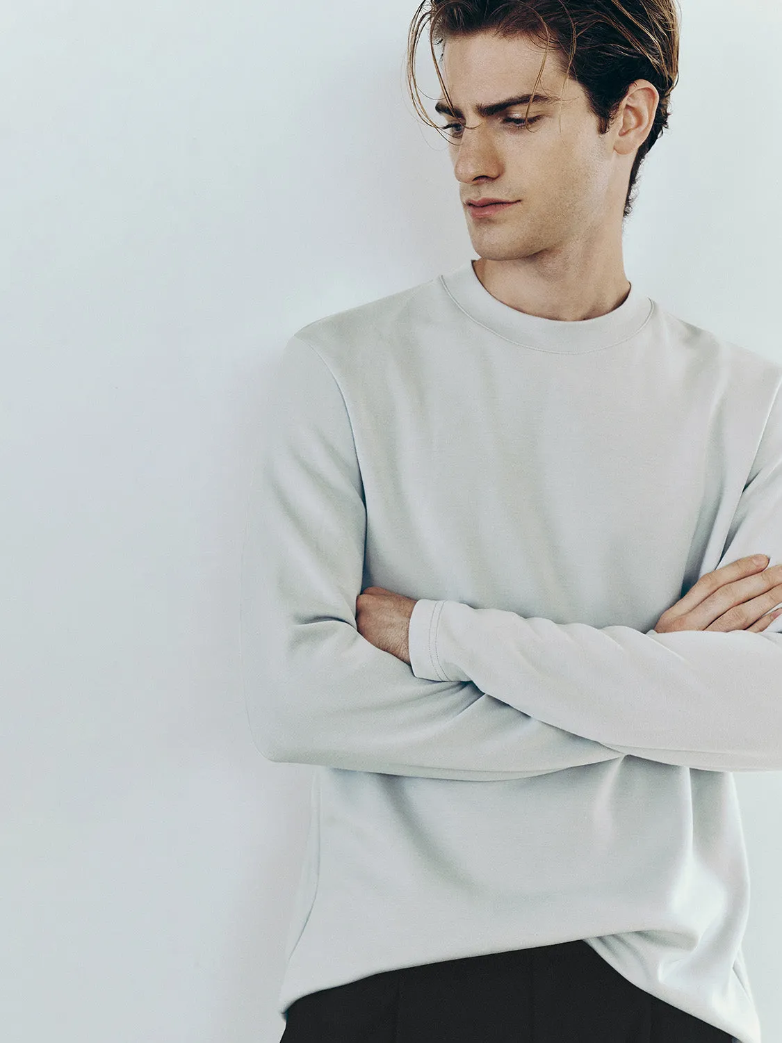 Crew Neck Long Sleeve T-Shirts sold by Urban Revivo product image thumbnail 2