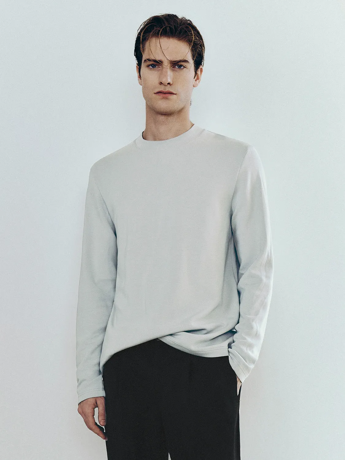 Crew Neck Long Sleeve T-Shirts sold by Urban Revivo