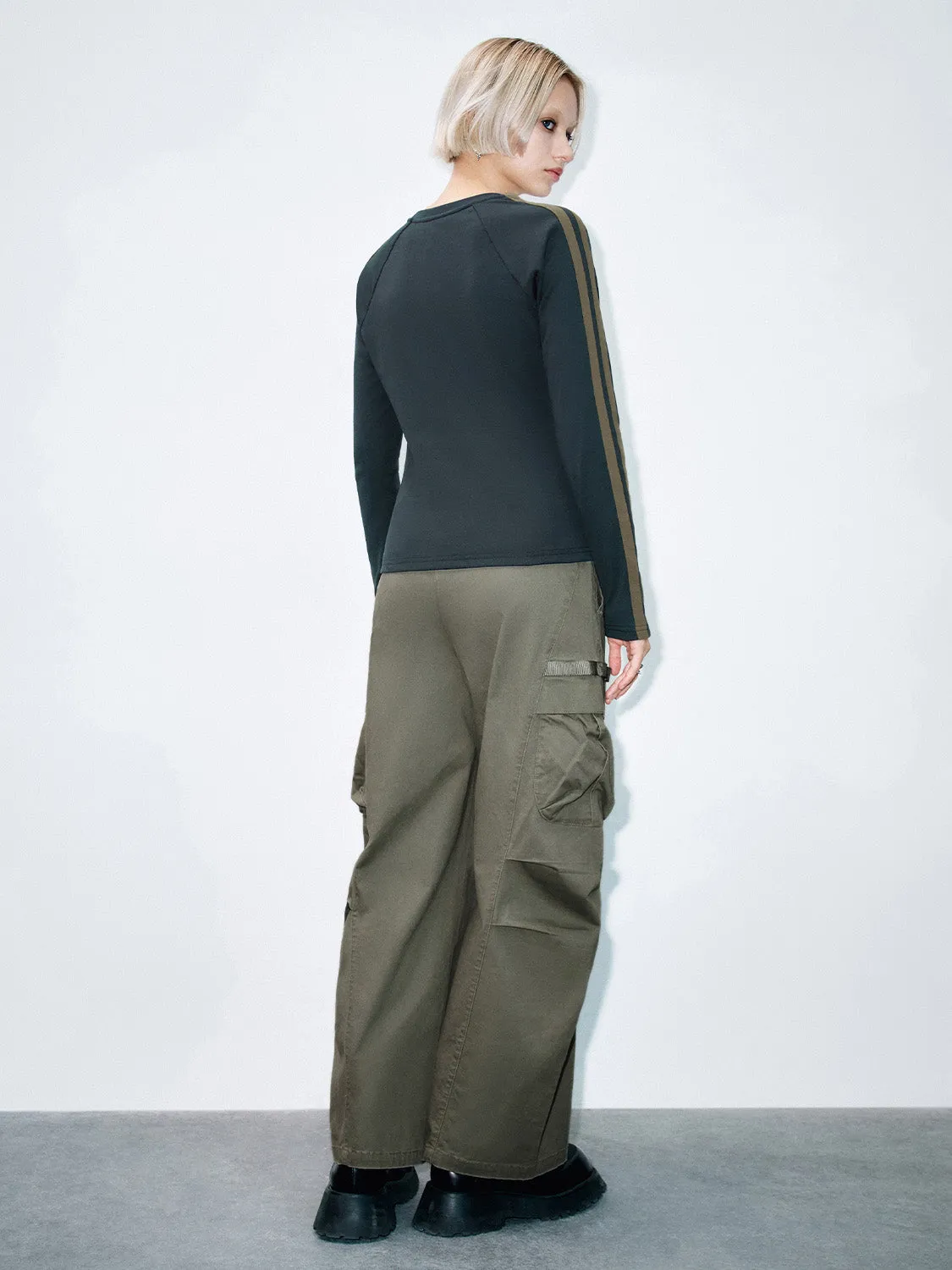 Loose Wide-Leg Pants sold by Urban Revivo product image thumbnail 4