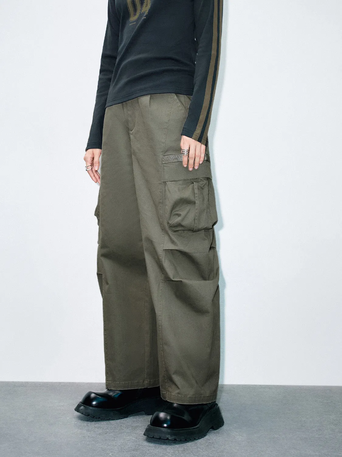 Loose Wide-Leg Pants sold by Urban Revivo product image thumbnail 3