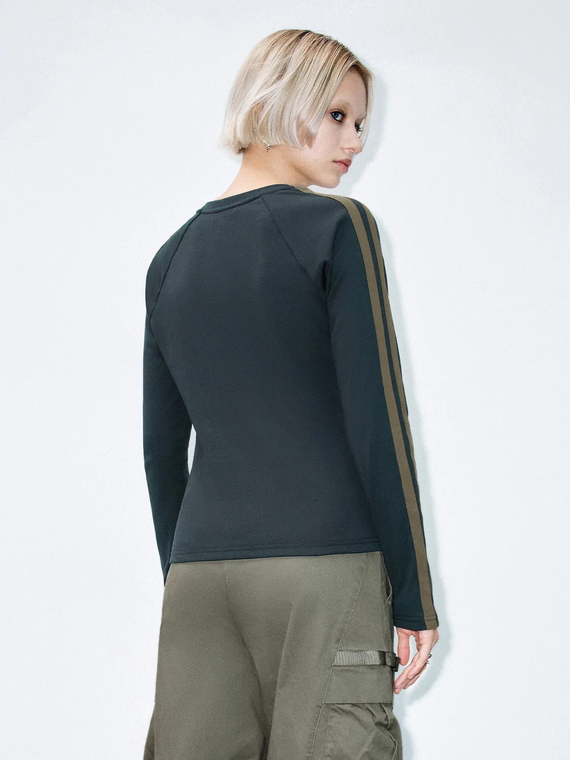 Regular Printed T-Shirts sold by Urban Revivo product image thumbnail 3