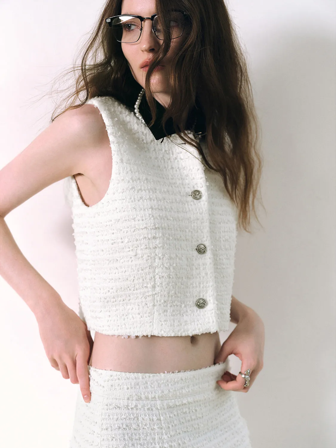 Two Toned Tweed Vest sold by Urban Revivo product image thumbnail 5