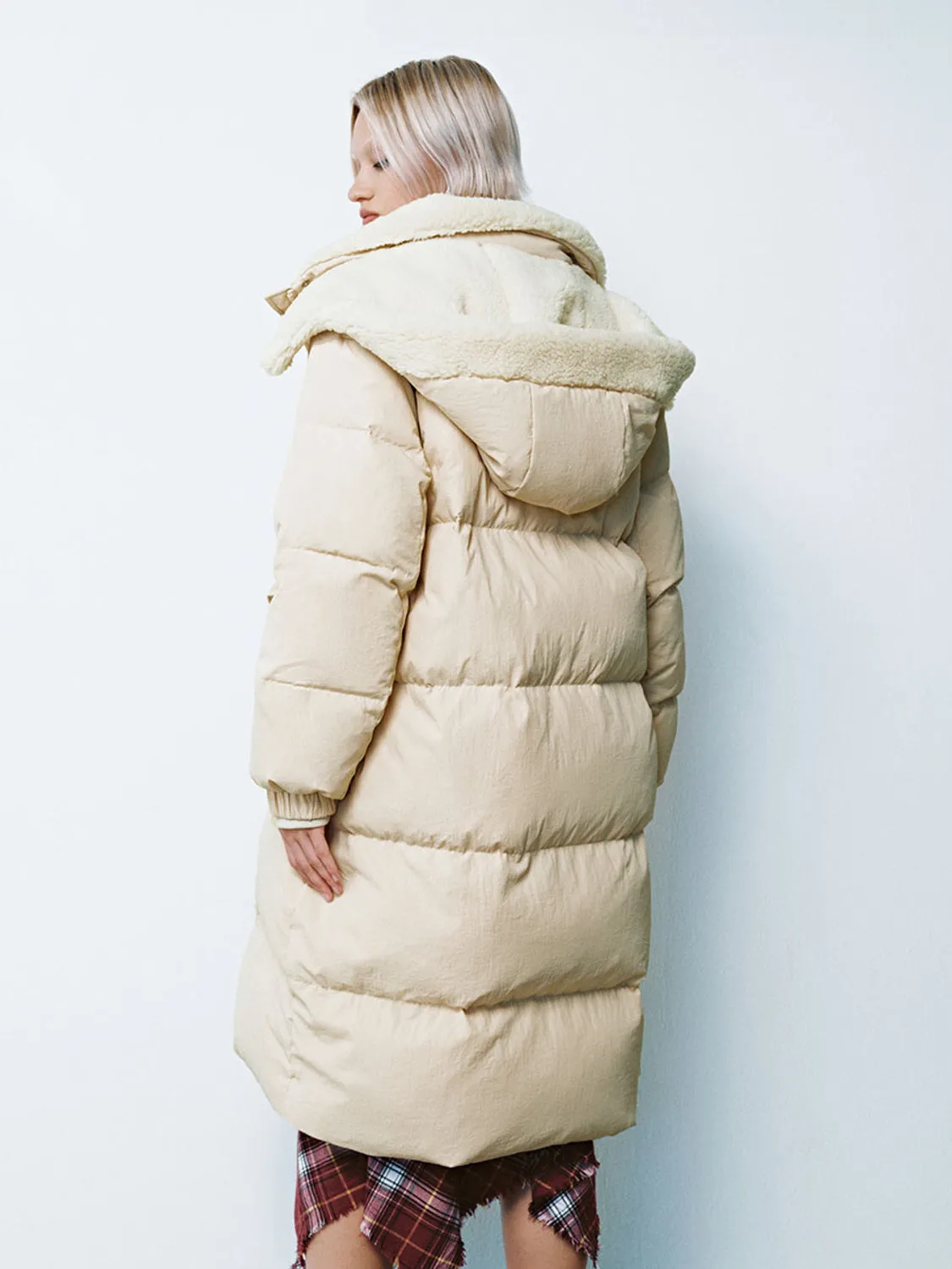 Longline Padded Down Outerwear sold by Urban Revivo product image thumbnail 2