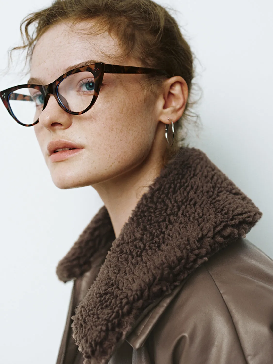 Fur Collar Padded Coats sold by Urban Revivo product image thumbnail 3