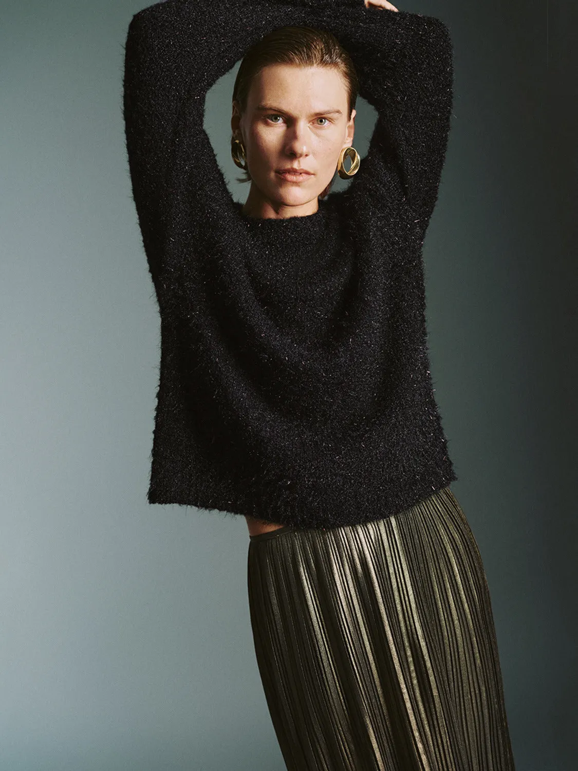 Loose Knitted T-Shirts sold by Urban Revivo