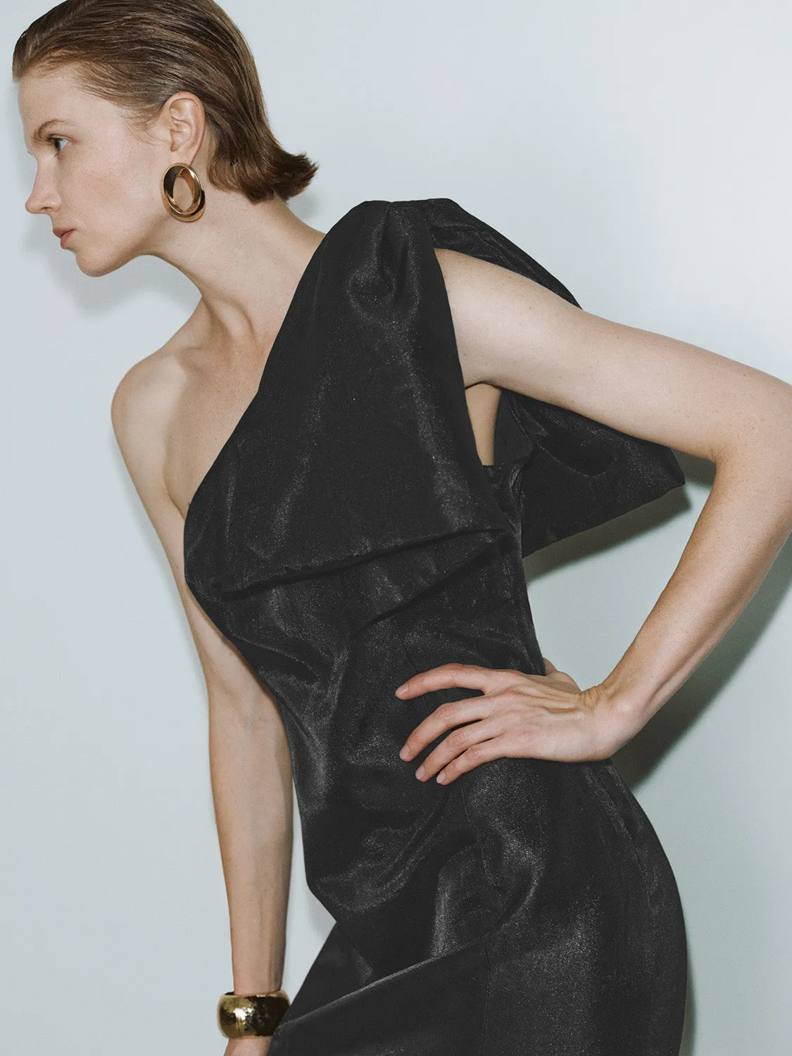 One Shoulder A-Line Dresses sold by Urban Revivo product image thumbnail 5