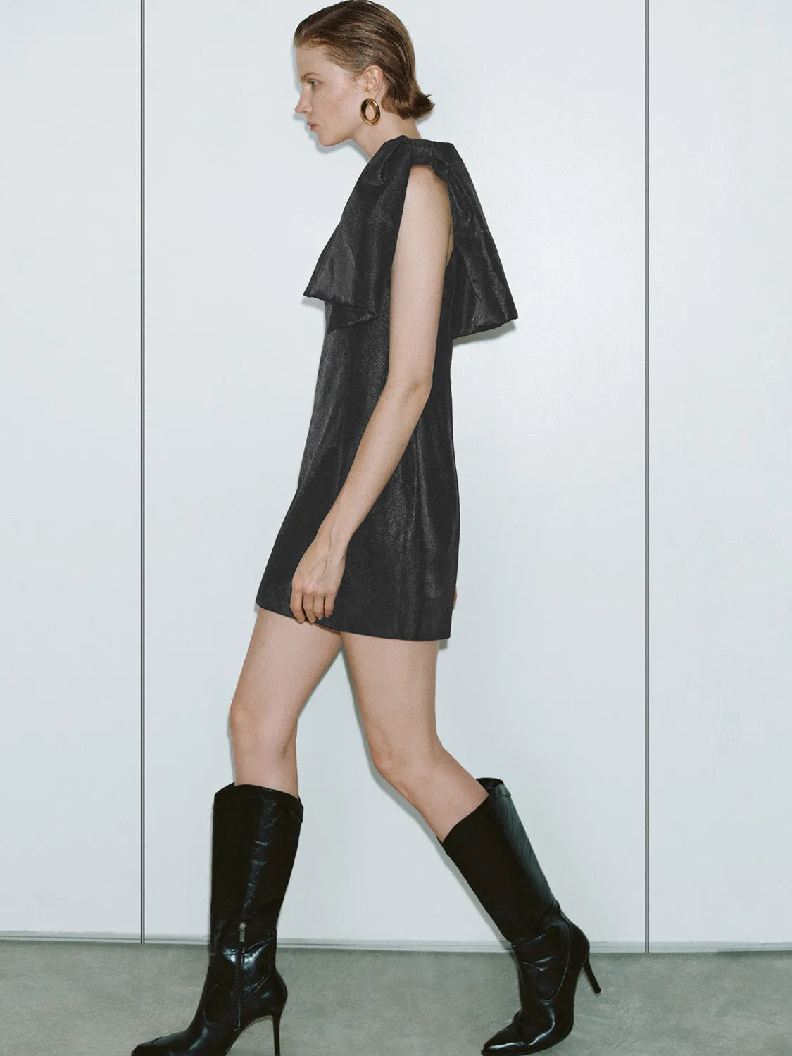One Shoulder A-Line Dresses sold by Urban Revivo product image thumbnail 2