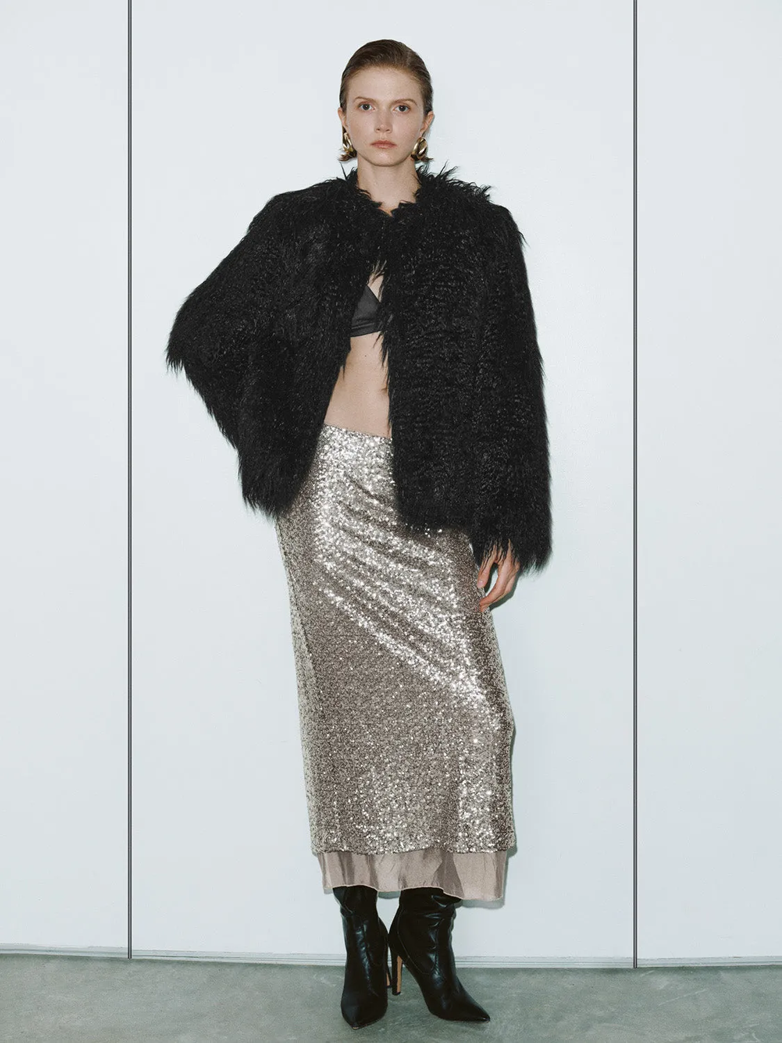 Loose Fur Jackets sold by Urban Revivo product image thumbnail 4