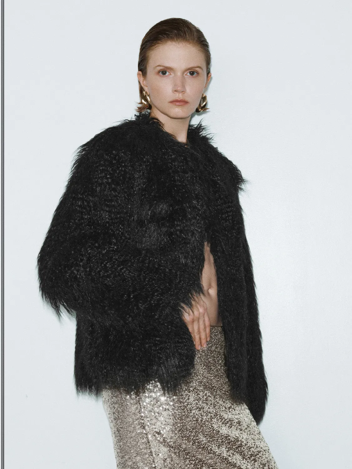 Loose Fur Jackets sold by Urban Revivo product image thumbnail 2