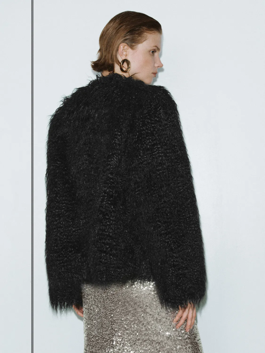 Loose Fur Jackets sold by Urban Revivo product image thumbnail 3