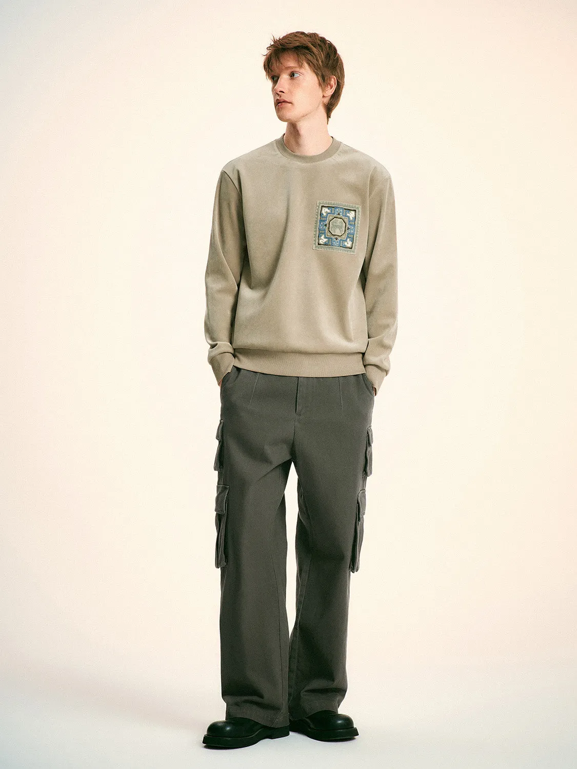 Crew Neck Sweatshirts sold by Urban Revivo product image thumbnail 4