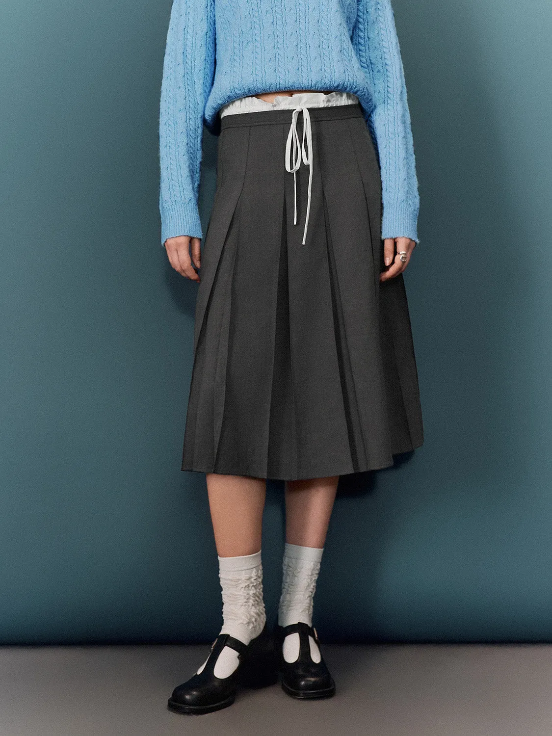 Pleated A-Line Skirts sold by Urban Revivo product image thumbnail 2