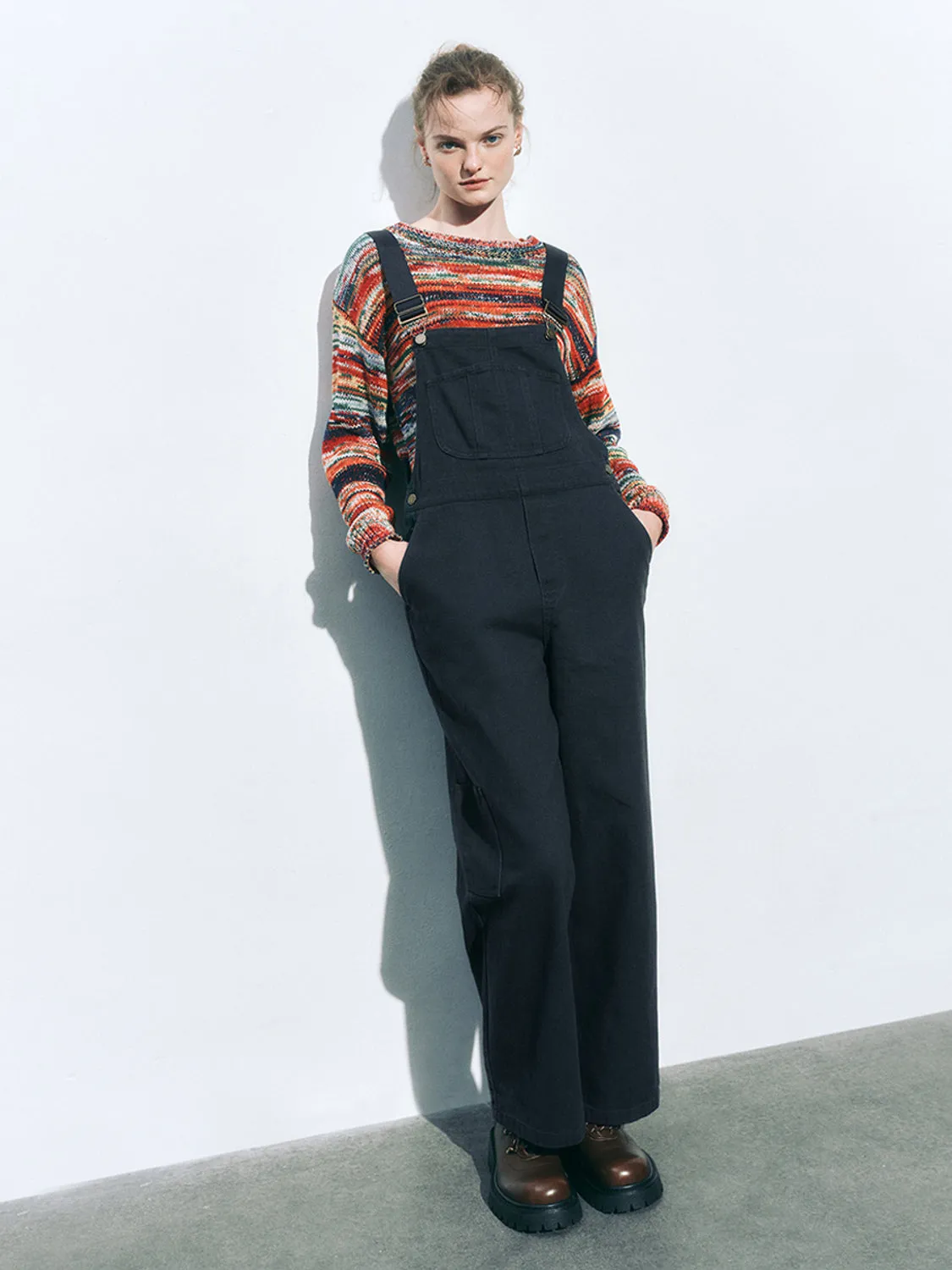 Sleeveless Loose Jumpsuit sold by Urban Revivo product image thumbnail 4