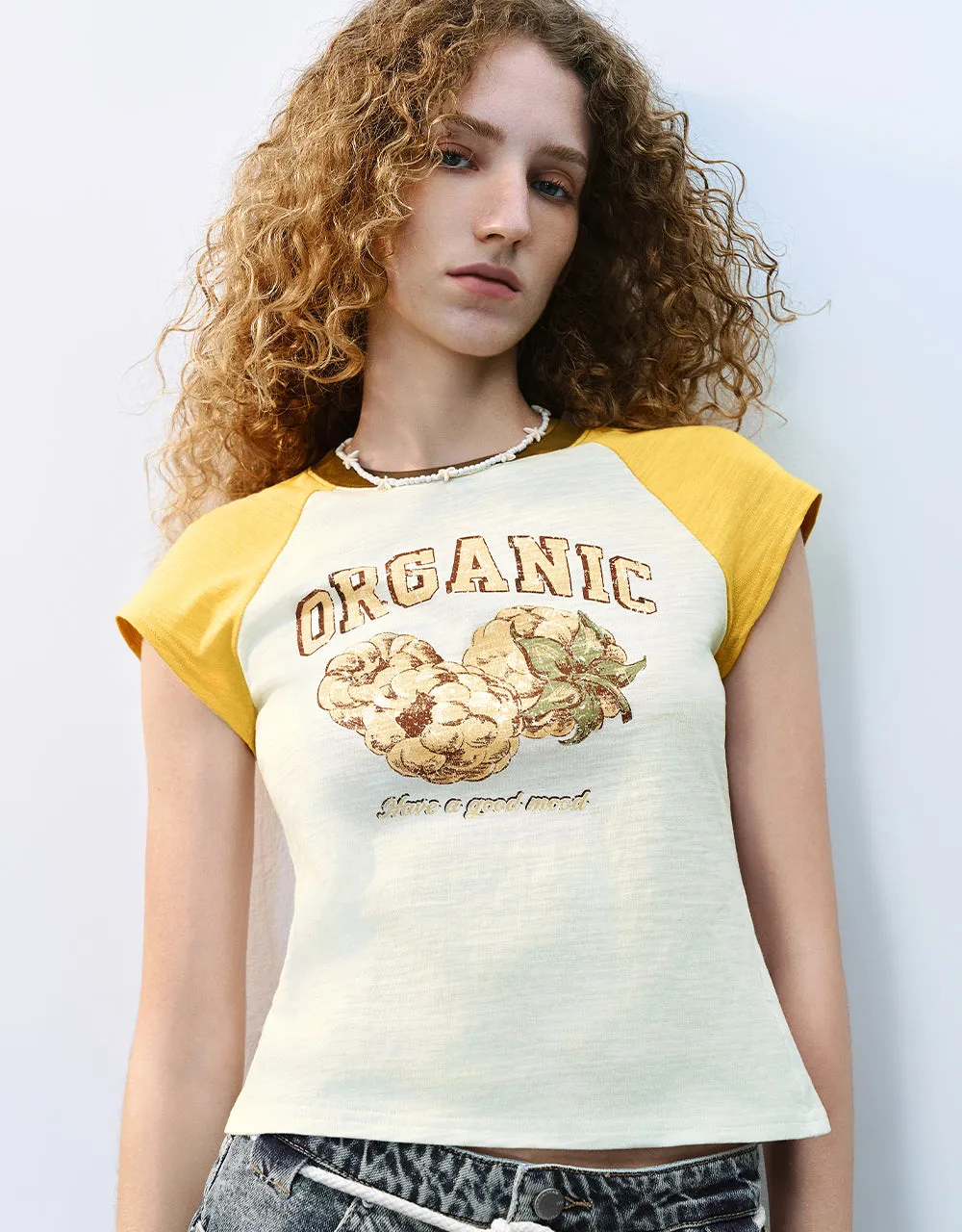 Printed Crew Neck Skinny T-Shirt sold by Urban Revivo product image thumbnail 3