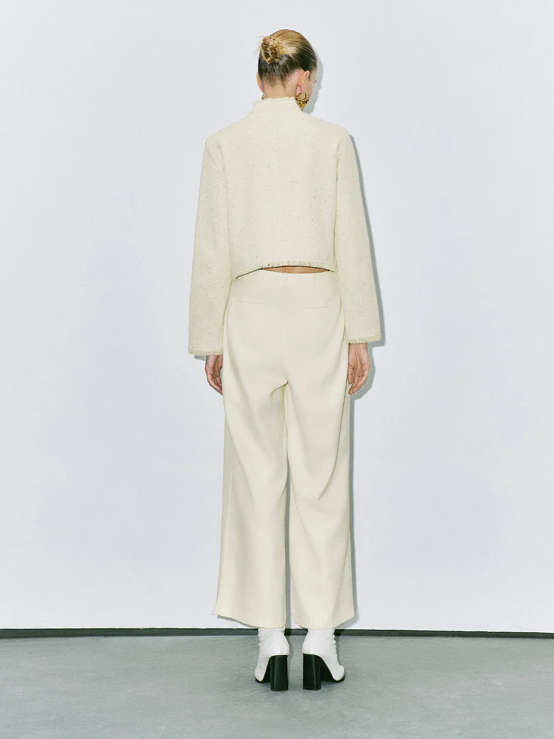 Hidden Button Wide-Leg Pants sold by Urban Revivo product image thumbnail 4