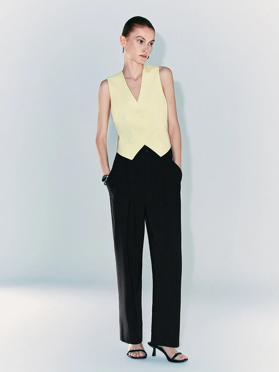 Barrel Pants sold by Urban Revivo product image thumbnail 5