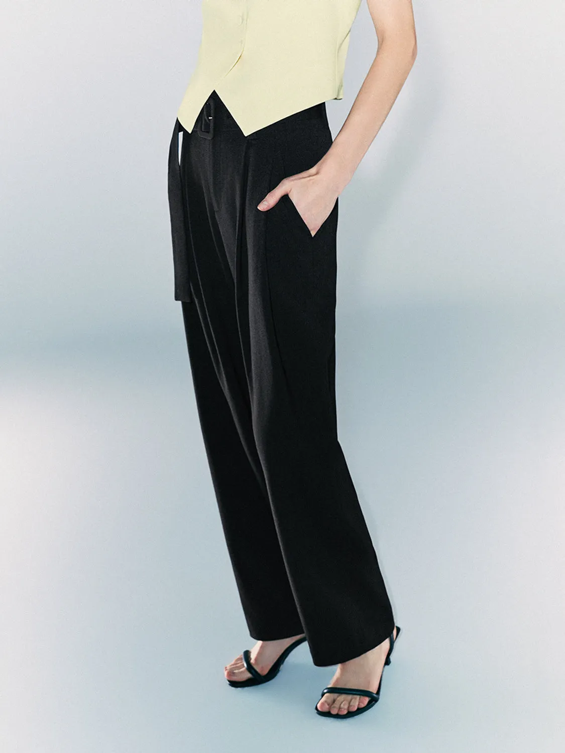 Barrel Pants sold by Urban Revivo product image thumbnail 4
