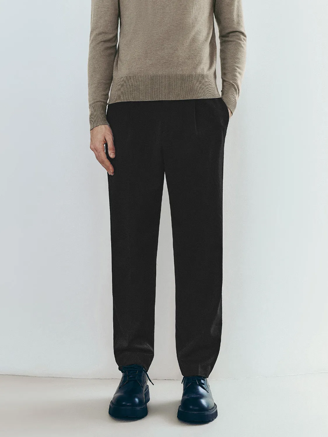 Regular Barrel Pants sold by Urban Revivo product image thumbnail 2